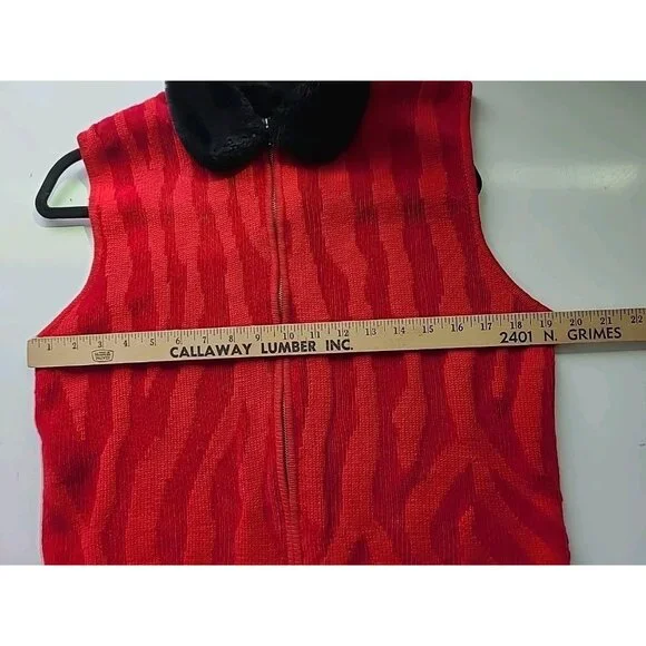 VTG Rebecca Thomas Red Black Faux Fur Collar Zip Front Zebra Print Rib Knit Vest - Picture 2 of 11